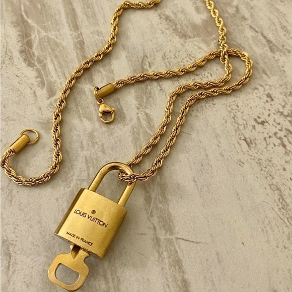 Louis Vuitton Lock 🔒 on Gold Tone Necklace - Picture 2 of 5